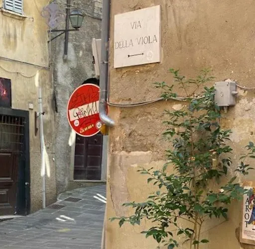 Apartment Viola 27 *